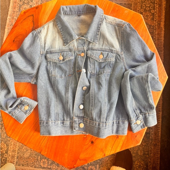 Jean jacket NEW - Picture 2 of 7